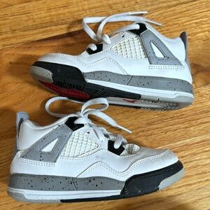 Jordan 4 retro size 9c